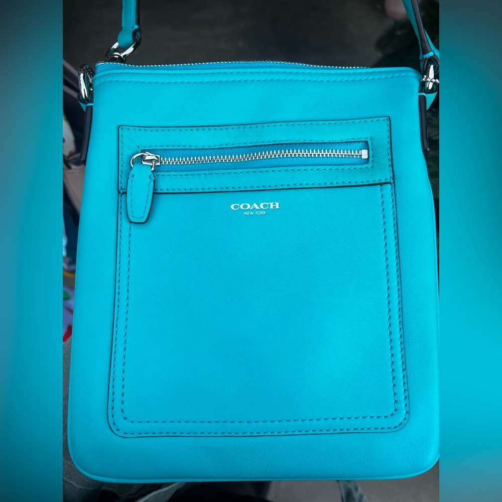 *BRAND NEW* Coach Crossbody